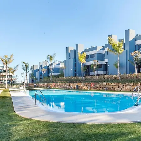 Apartament Luxury With 3 Bedrooms Estepona