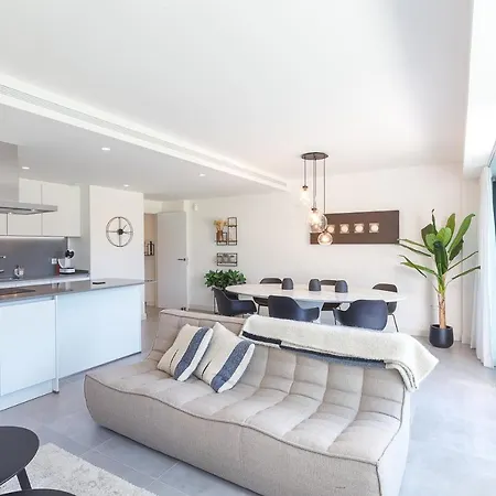 Apartament Luxury With 3 Bedrooms